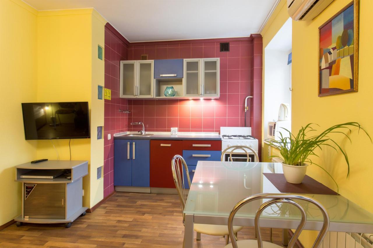 Botanical Garden Area Appartement Charkov Buitenkant foto